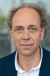 Prof. Dr. Stephan Breidenbach